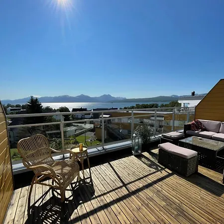 Arctic Homestay With Northern Light Viewpoint Tromsø Exterior foto